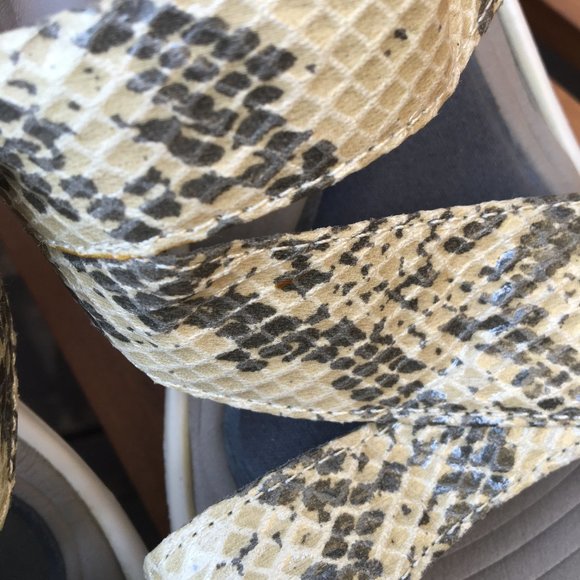 SKECHERS Cali Playground - Tic Tack Toe Sandal - Picture 5 of 7